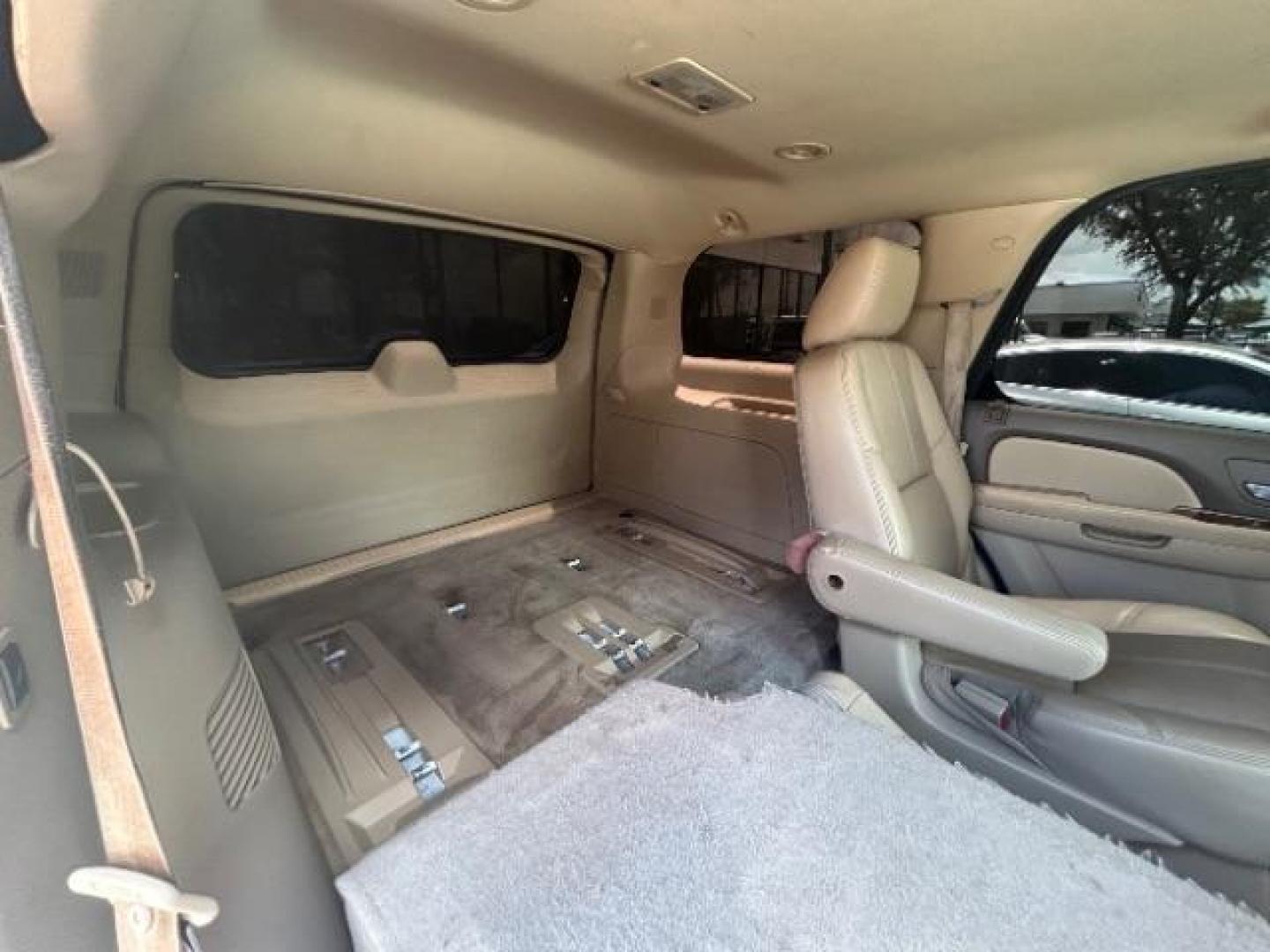 2012 Summit White GMC Yukon SLT1 2WD (1GKS1CE08CR) with an 5.3L V8 OHV 16V FFV engine, 6-Speed Automatic transmission, located at 12182 Garland Rd, Dallas, TX, 75218, (214) 521-2040, 0.000000, 0.000000 - Photo#11