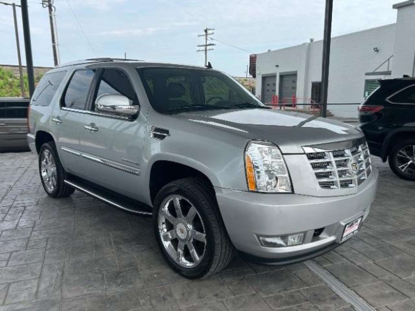 2012 Cadillac Escalade Luxury