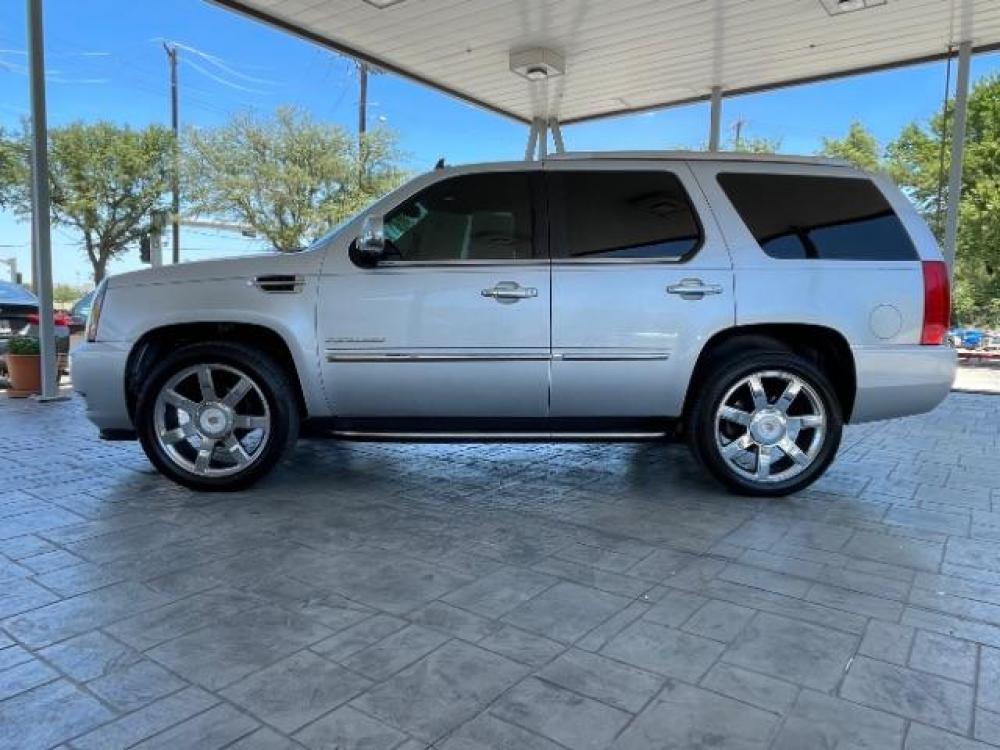 2012 Radiant Silver Metal Cadillac Escalade 2WD Luxury (1GYS3BEF4CR) with an 6.2L V8 OHV 16V FFV engine, 6-Speed Automatic transmission, located at 12182 Garland Rd, Dallas, TX, 75218, (214) 521-2040, 0.000000, 0.000000 - Photo #2