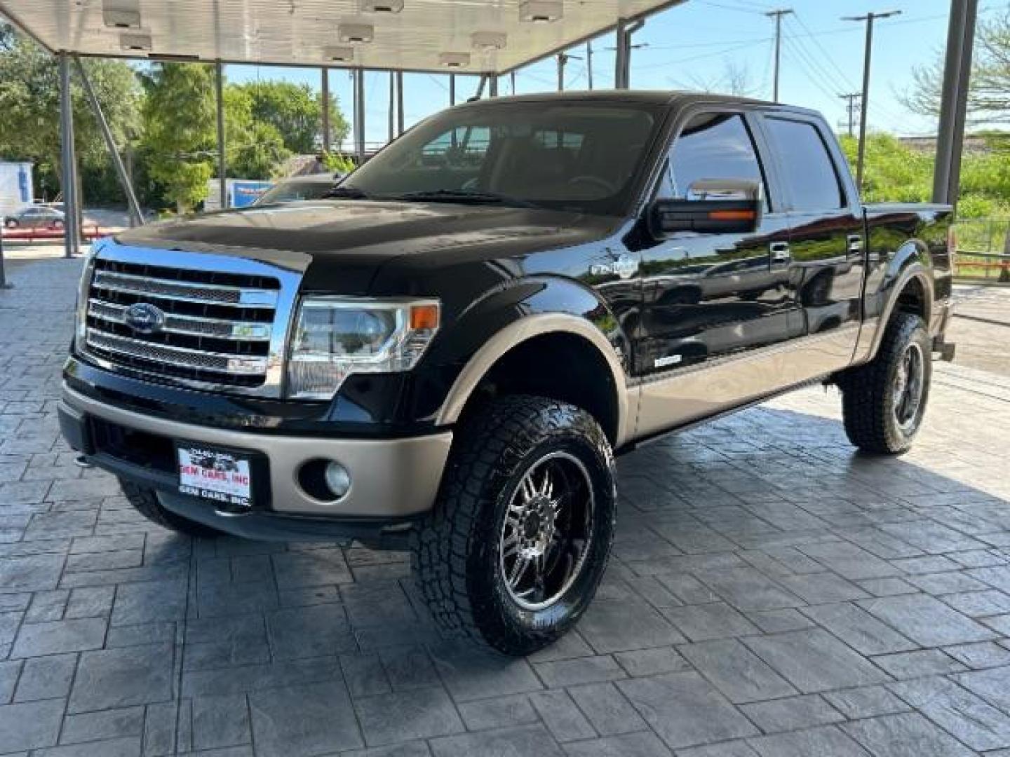 2014 BLACK /Pale Adobe Ford F-150 King Ranch SuperCrew 6.5-ft. Bed 4WD (1FTFW1ET8EK) with an 3.5L V6 TURBO engine, 6-Speed Automatic transmission, located at 12182 Garland Rd, Dallas, TX, 75218, (214) 521-2040, 0.000000, 0.000000 - Photo#2