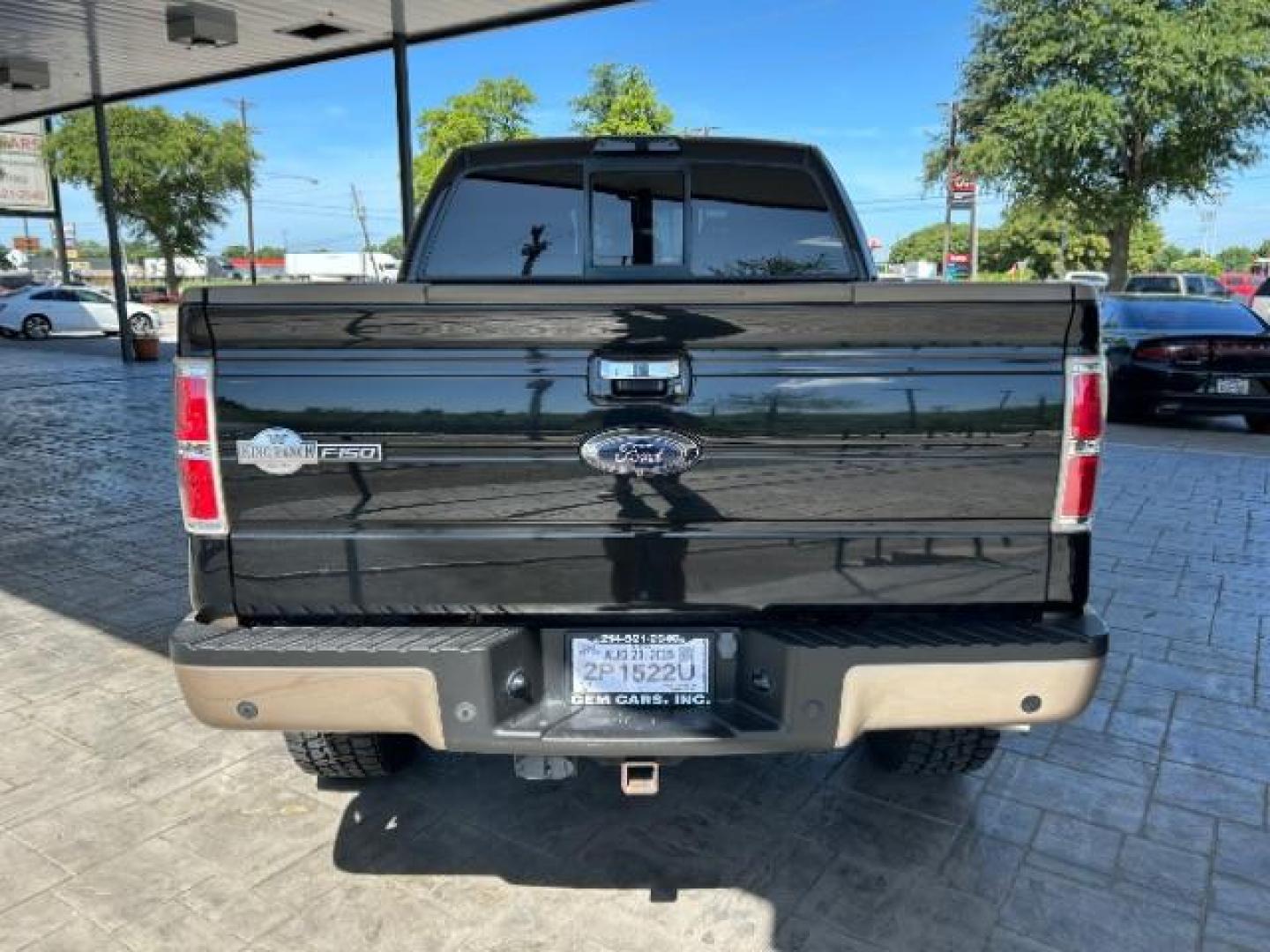 2014 BLACK /Pale Adobe Ford F-150 King Ranch SuperCrew 6.5-ft. Bed 4WD (1FTFW1ET8EK) with an 3.5L V6 TURBO engine, 6-Speed Automatic transmission, located at 12182 Garland Rd, Dallas, TX, 75218, (214) 521-2040, 0.000000, 0.000000 - Photo#5