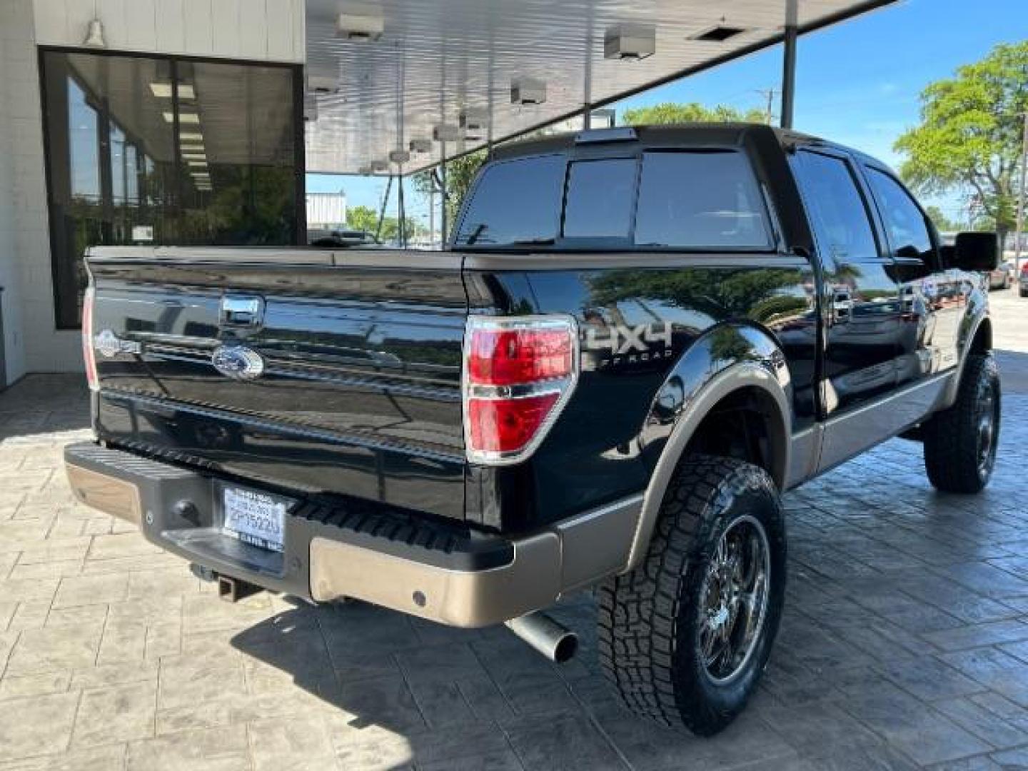 2014 BLACK /Pale Adobe Ford F-150 King Ranch SuperCrew 6.5-ft. Bed 4WD (1FTFW1ET8EK) with an 3.5L V6 TURBO engine, 6-Speed Automatic transmission, located at 12182 Garland Rd, Dallas, TX, 75218, (214) 521-2040, 0.000000, 0.000000 - Photo#6