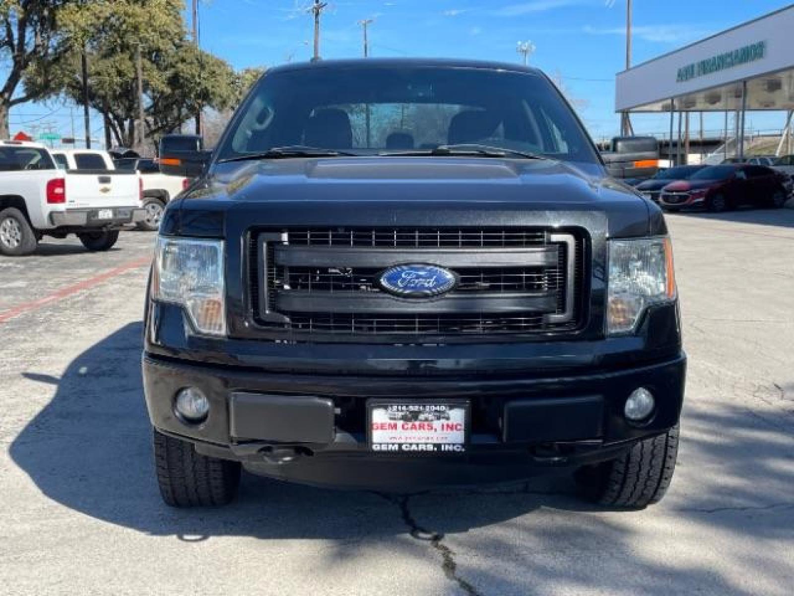 2013 BLACK Ford F-150 FX4 SuperCrew 5.5-ft (1FTFW1EF1DK) with an 5.0L V8 engine, 6-Speed Automatic transmission, located at 12182 Garland Rd, Dallas, TX, 75218, (214) 521-2040, 0.000000, 0.000000 - Photo #4