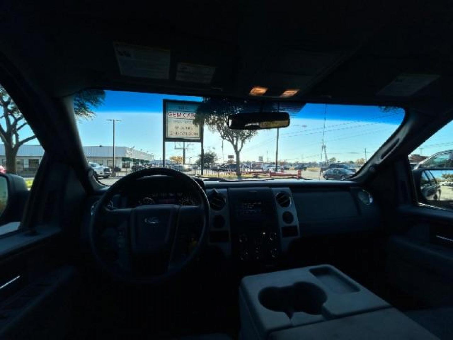 2013 GRAY Ford F-150 XLT SuperCrew 5.5-ft (1FTFW1CF9DK) with an 5.0L V8 engine, 6-Speed Automatic transmission, located at 12182 Garland Rd, Dallas, TX, 75218, (214) 521-2040, 0.000000, 0.000000 - Photo#11