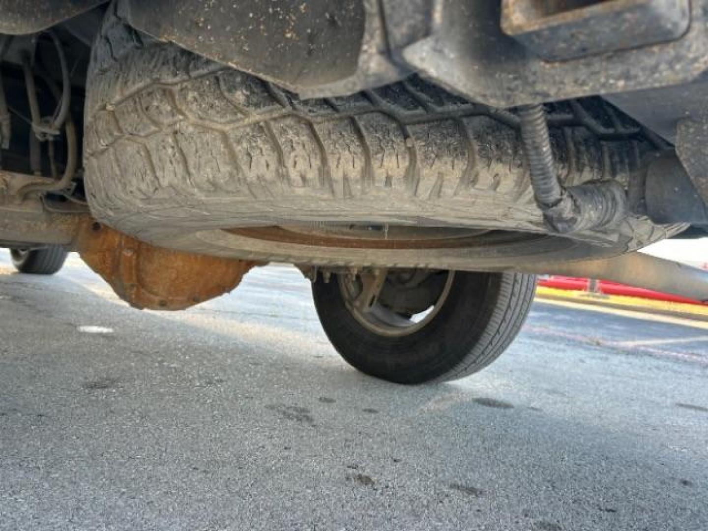 2013 GRAY Ford F-150 XLT SuperCrew 5.5-ft (1FTFW1CF9DK) with an 5.0L V8 engine, 6-Speed Automatic transmission, located at 12182 Garland Rd, Dallas, TX, 75218, (214) 521-2040, 0.000000, 0.000000 - Photo#16