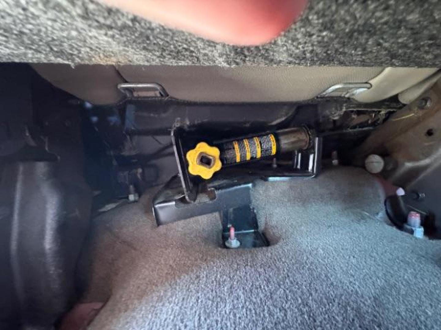 2016 Cardinal Red /Tan Leather Trimmed GMC Sierra 1500 SLT Crew Cab Short B (3GTU2NEC0GG) with an 5.3L V8 OHV 16V engine, 6-Speed Automatic transmission, located at 12182 Garland Rd, Dallas, TX, 75218, (214) 521-2040, 0.000000, 0.000000 - Photo#10