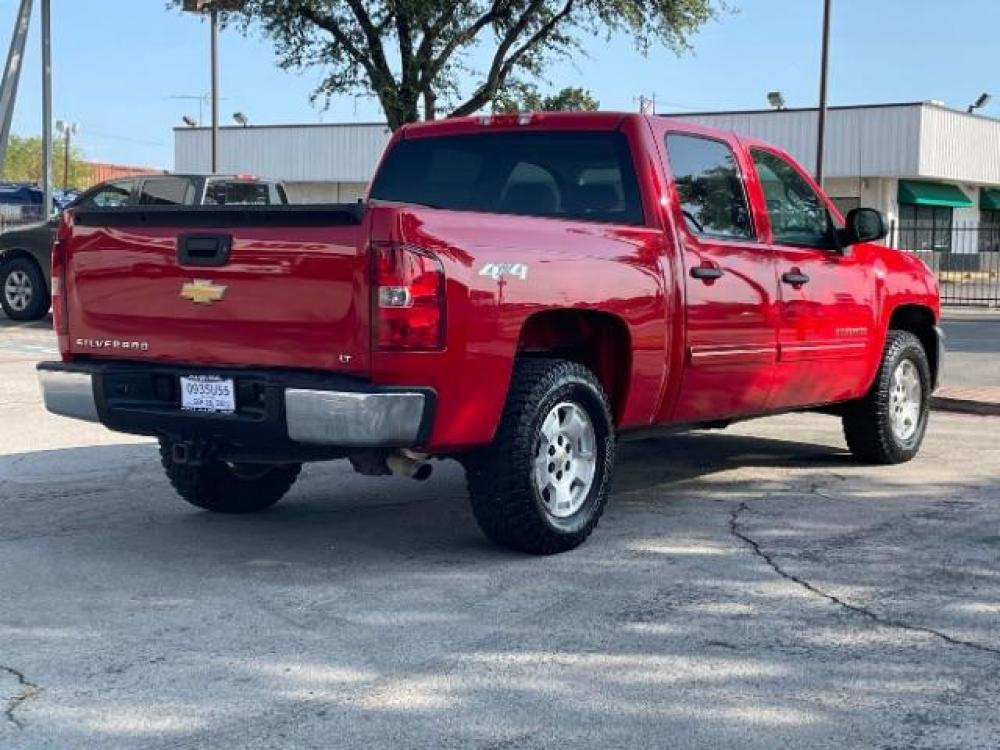 2013 Victory Red Chevrolet Silverado 1500 LT Crew Cab 4WD (3GCPKSE72DG) with an 5.3L V8 OHV 16V FFV engine, located at 12182 Garland Rd, Dallas, TX, 75218, (214) 521-2040, 0.000000, 0.000000 - Photo #6