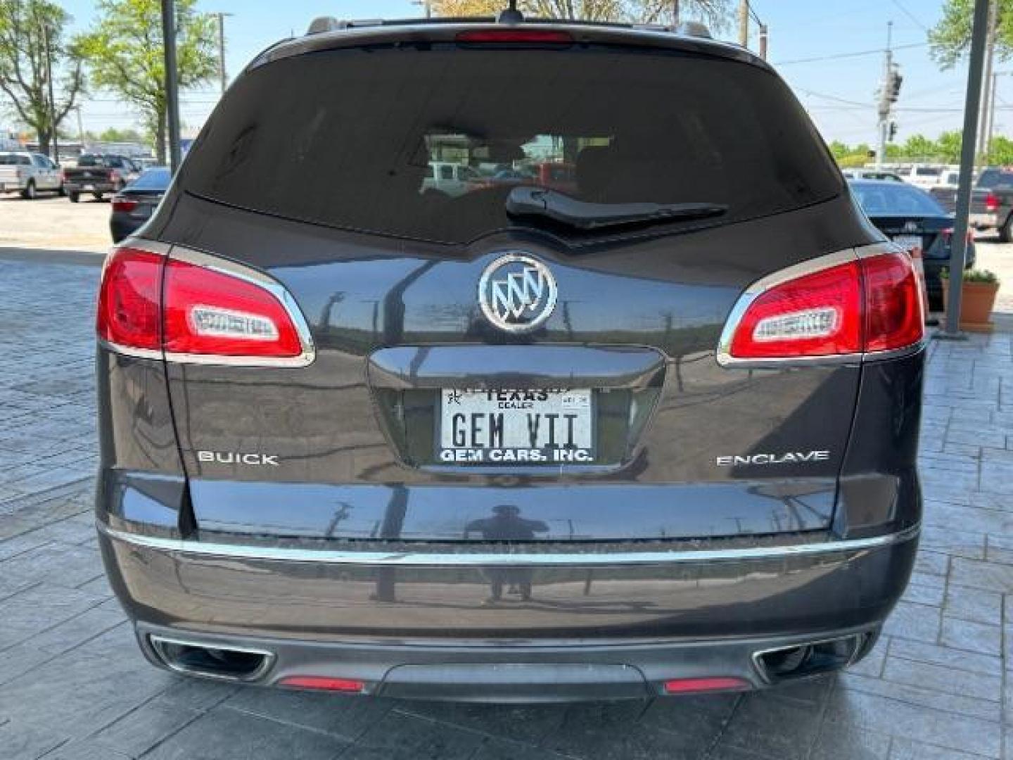 2017 Iridium Metallic Buick Enclave Convenience FWD (5GAKRAKD2HJ) with an 3.6L V6 DOHC 24V engine, 6-Speed Automatic Overdrive transmission, located at 12182 Garland Rd, Dallas, TX, 75218, (214) 521-2040, 0.000000, 0.000000 - Photo#5