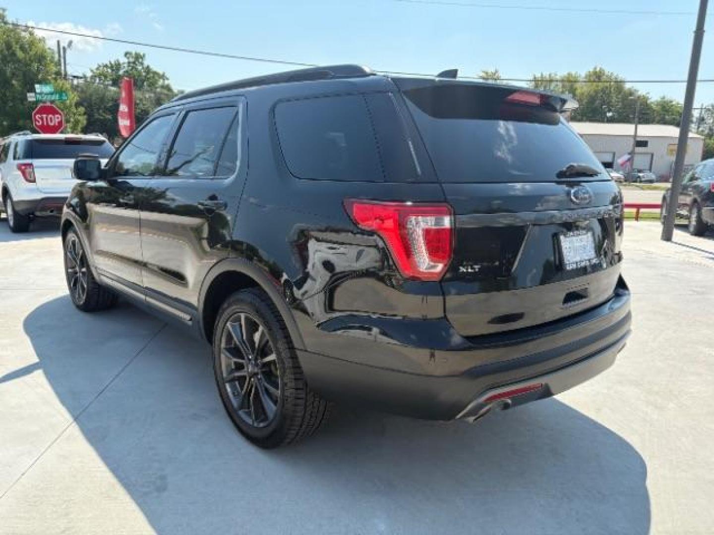 2017 Shadow Black Ford Explorer XLT FWD (1FM5K7D81HG) with an 3.5L V6 DOHC 24V engine, 6-Speed Automatic transmission, located at 12182 Garland Rd, Dallas, TX, 75218, (214) 521-2040, 0.000000, 0.000000 - Photo#2