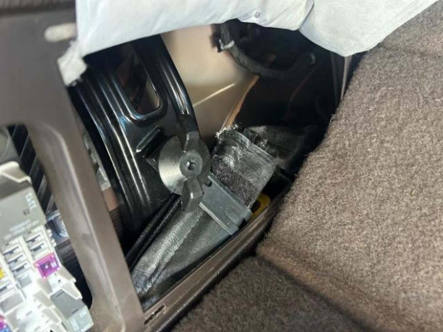 2015 Red Chevrolet Tahoe LTZ 2WD (1GNSCCKC7FR) with an 5.3L V8 OHV 16V engine, 6-Speed Automatic transmission, located at 12182 Garland Rd, Dallas, TX, 75218, (214) 521-2040, 0.000000, 0.000000 - Photo#9