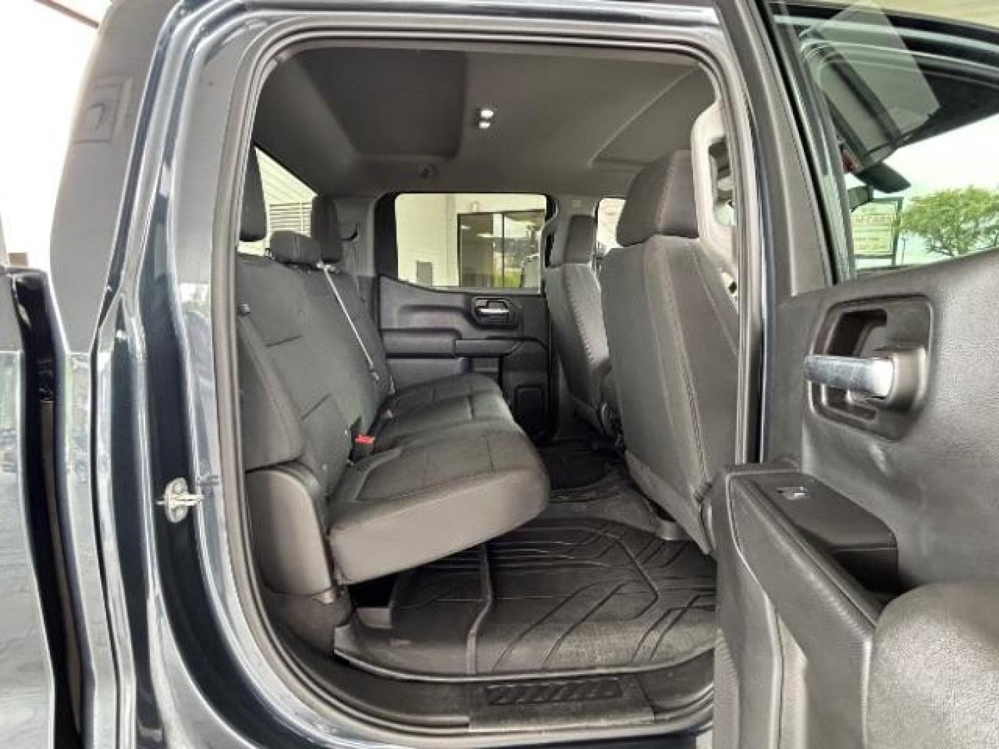 2020 Black Chevrolet Silverado 1500 Custom Trail Boss Cr (1GCPYCEF4LZ) with an 5.3L V8 OHV 16V engine, 6-Speed Automatic transmission, located at 12182 Garland Rd, Dallas, TX, 75218, (214) 521-2040, 0.000000, 0.000000 - Photo#9