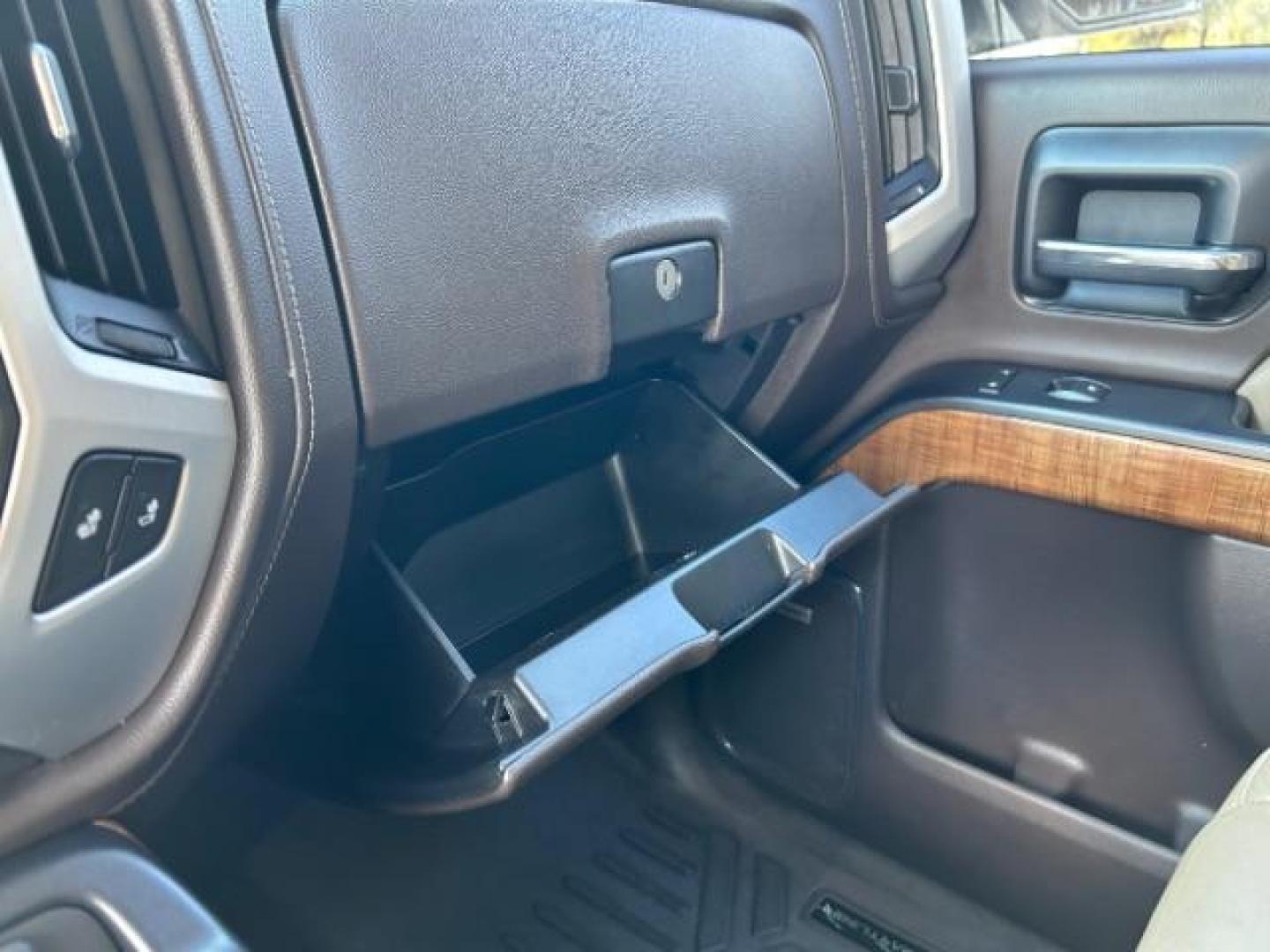 2014 Summit White /Cocoa/Dune GMC Sierra 1500 SLT Crew Cab 2WD (3GTP1VECXEG) with an 5.3L V8 OHV 16V engine, 6-Speed Automatic transmission, located at 12182 Garland Rd, Dallas, TX, 75218, (214) 521-2040, 0.000000, 0.000000 - Photo#14