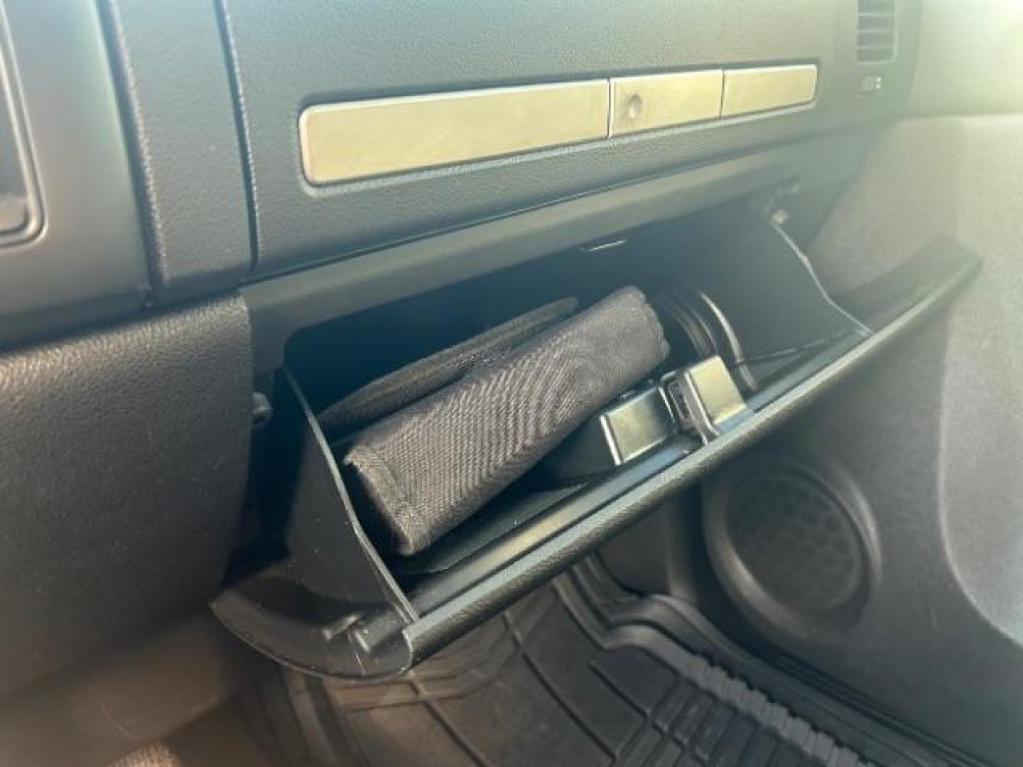 2008 Graystone Metallic Chevrolet Silverado 1500 LT1 Crew Cab 2WD (3GCEC13J38G) with an 5.3L V8 OHV 16V engine, 4-Speed Automatic transmission, located at 12182 Garland Rd, Dallas, TX, 75218, (214) 521-2040, 0.000000, 0.000000 - Photo#15