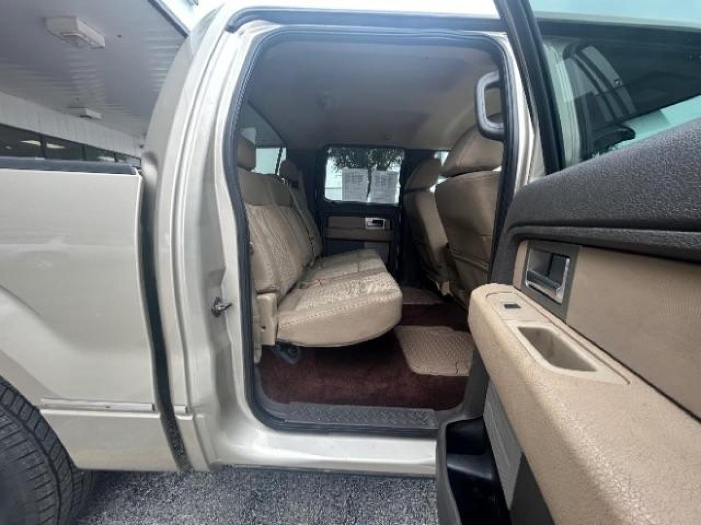2009 Pueblo Gold Metallic /EBONY ACTIVEX SEAT MATERIAL Ford F-150 XLT SuperCrew 5.5-ft (1FTRW12879F) with an 4.6L V8 engine, Automatic transmission, located at 12182 Garland Rd, Dallas, TX, 75218, (214) 521-2040, 0.000000, 0.000000 - Photo#9