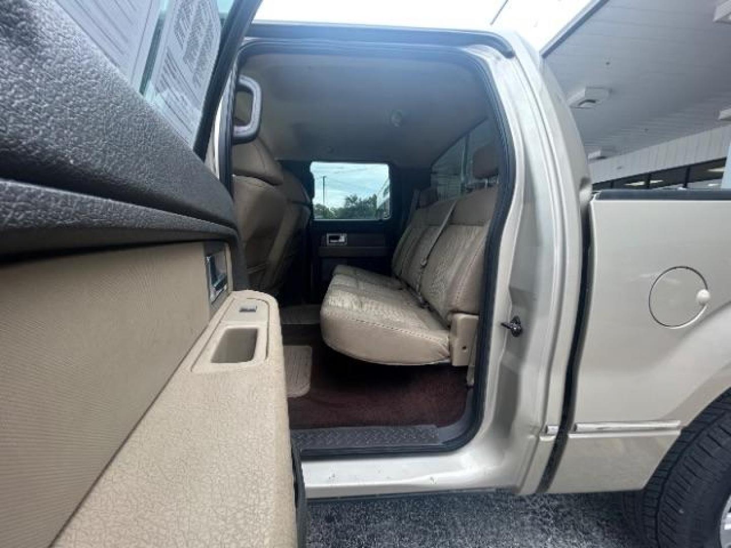 2009 Pueblo Gold Metallic /EBONY ACTIVEX SEAT MATERIAL Ford F-150 XLT SuperCrew 5.5-ft (1FTRW12879F) with an 4.6L V8 engine, Automatic transmission, located at 12182 Garland Rd, Dallas, TX, 75218, (214) 521-2040, 0.000000, 0.000000 - Photo#10