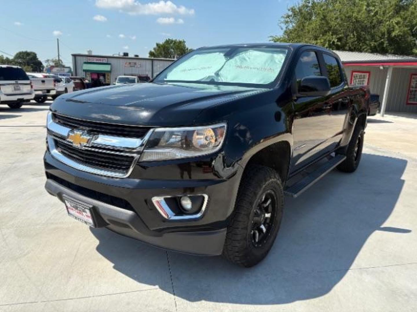 2019 Black Chevrolet Colorado Work Truck Crew Cab (1GCGSBEN6K1) with an 3.6L V6 DOHC 24V GAS engine, 6-Speed Automatic transmission, located at 12182 Garland Rd, Dallas, TX, 75218, (214) 521-2040, 0.000000, 0.000000 - Photo#4