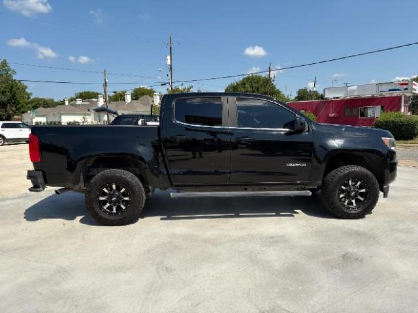 2019 Black Chevrolet Colorado Work Truck Crew Cab (1GCGSBEN6K1) with an 3.6L V6 DOHC 24V GAS engine, 6-Speed Automatic transmission, located at 12182 Garland Rd, Dallas, TX, 75218, (214) 521-2040, 0.000000, 0.000000 - Photo#7