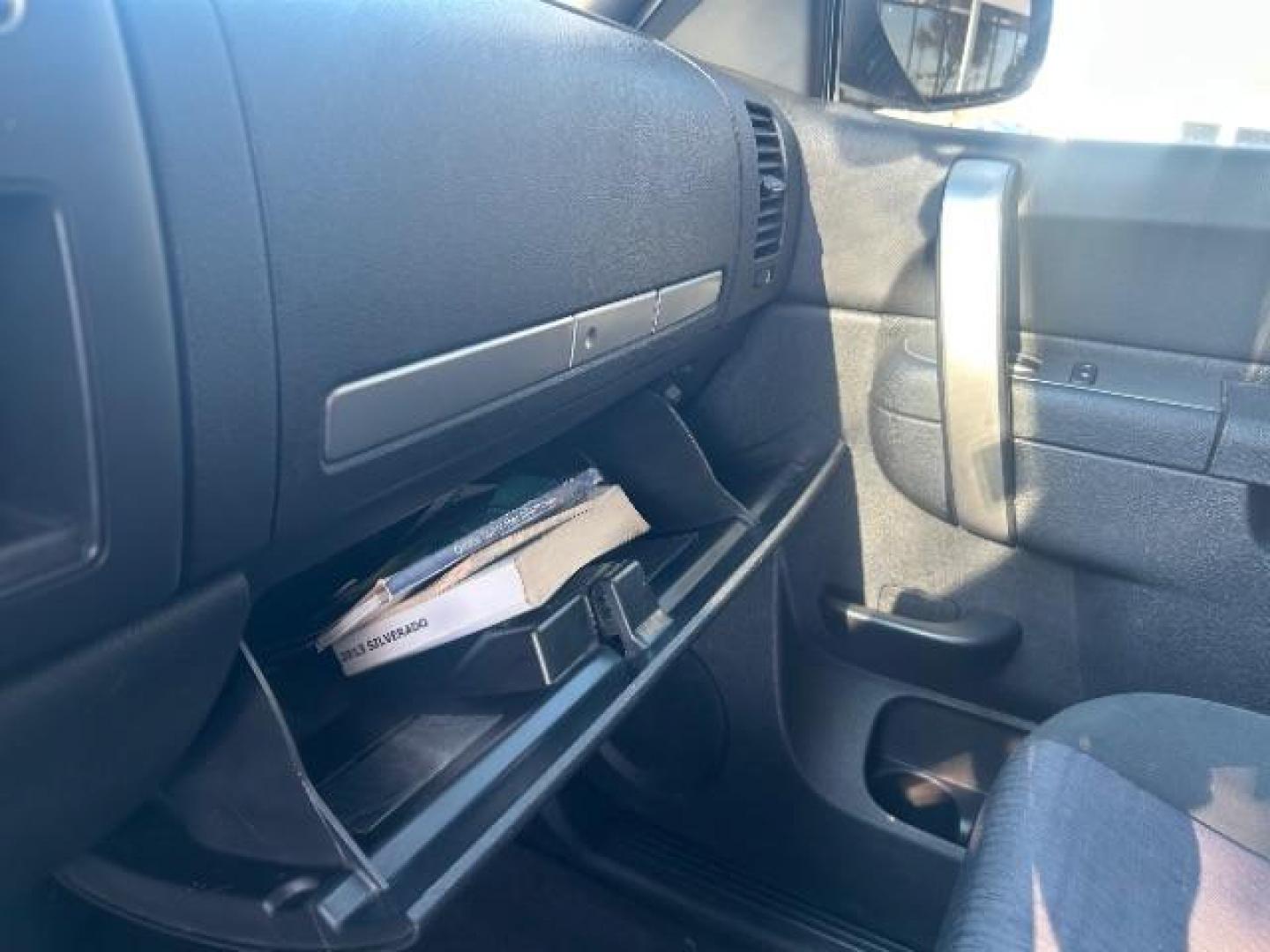 2013 Silver /Ebony Cloth Interior Chevrolet Silverado 1500 LT Crew Cab 2WD (3GCPCSE0XDG) with an 5.3L V8 OHV 16V FFV engine, 6-Speed Automatic transmission, located at 12182 Garland Rd, Dallas, TX, 75218, (214) 521-2040, 0.000000, 0.000000 - Photo#16