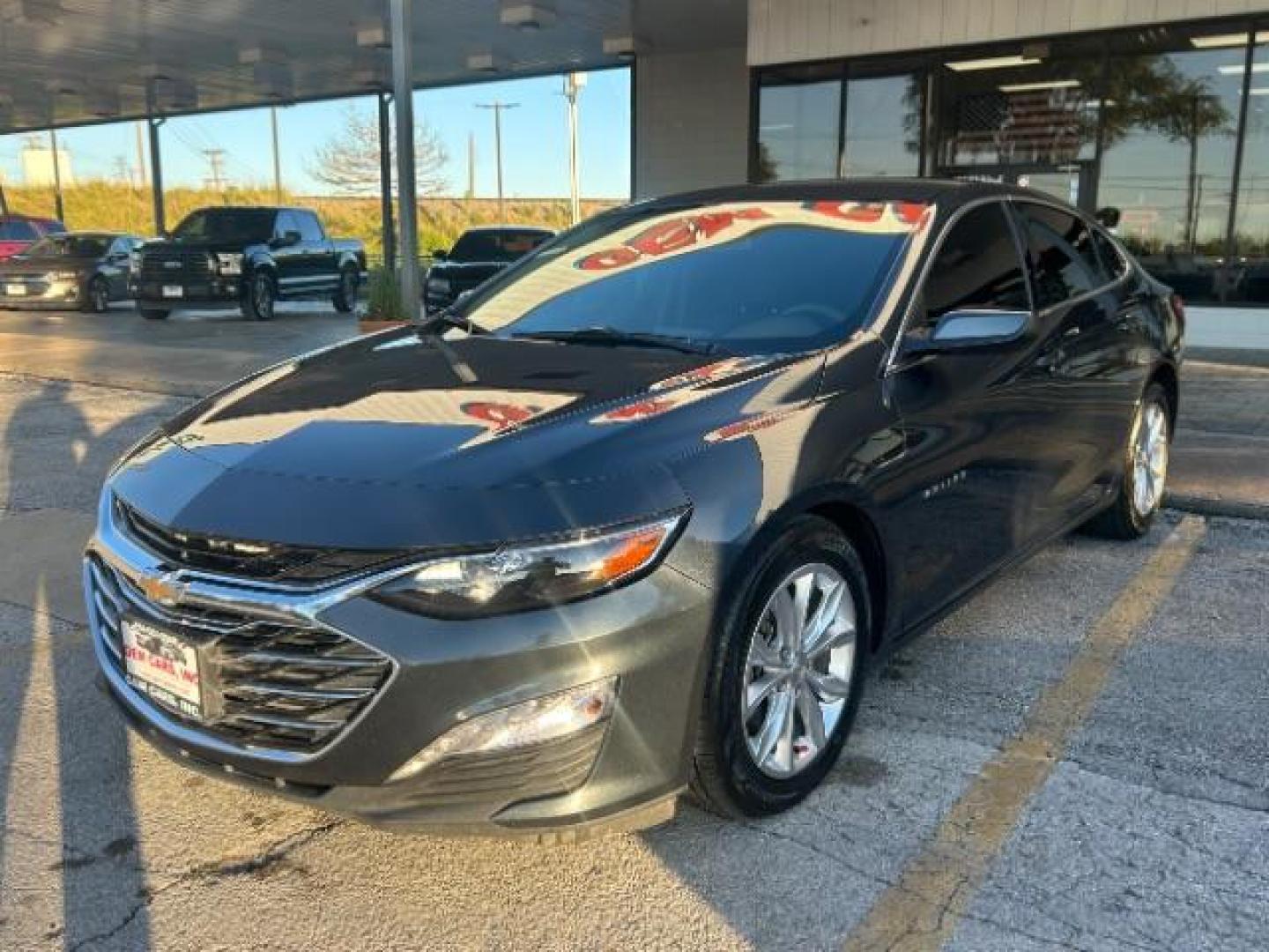2020 Dark Blue Chevrolet Malibu LT (1G1ZD5ST7LF) with an 1.5L L4 DOHC 16V engine, 6-Speed Automatic transmission, located at 12182 Garland Rd, Dallas, TX, 75218, (214) 521-2040, 0.000000, 0.000000 - Photo#2