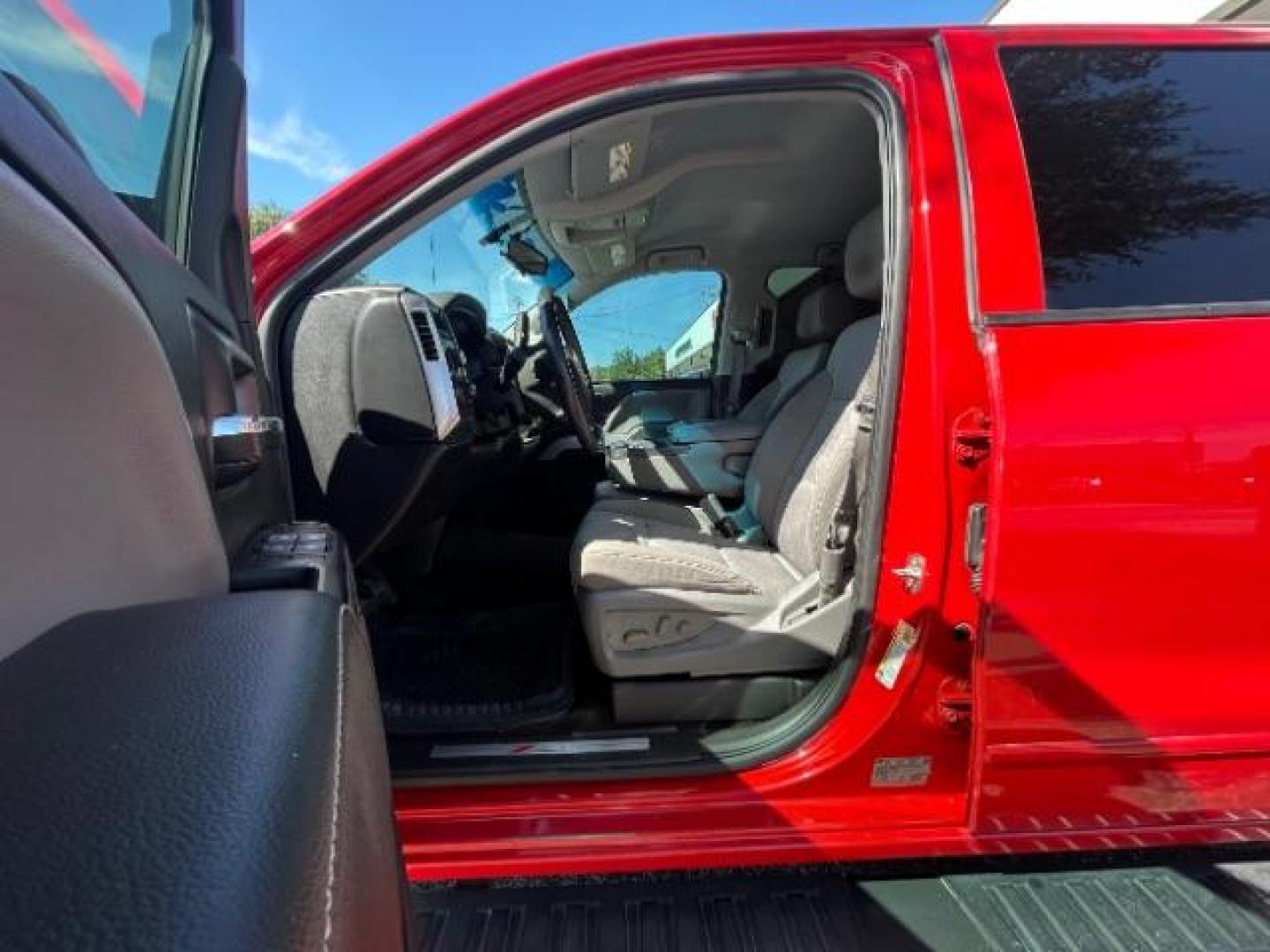 2015 Red Chevrolet Silverado CREW CAB PICKUP 4-DR (3GCUKREC3FG) with an 5.3 engine, Automatic transmission, located at 12182 Garland Rd, Dallas, TX, 75218, (214) 521-2040, 0.000000, 0.000000 - Photo#11