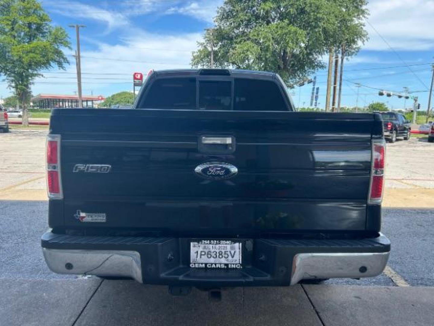 2014 Tuxedo Black Metalli /Steel Gray Ford F-150 XLT (1FTFW1CT3EF) with an 3.7L V-6 DOHC engine, Automatic transmission, located at 12182 Garland Rd, Dallas, TX, 75218, (214) 521-2040, 0.000000, 0.000000 - Photo#5