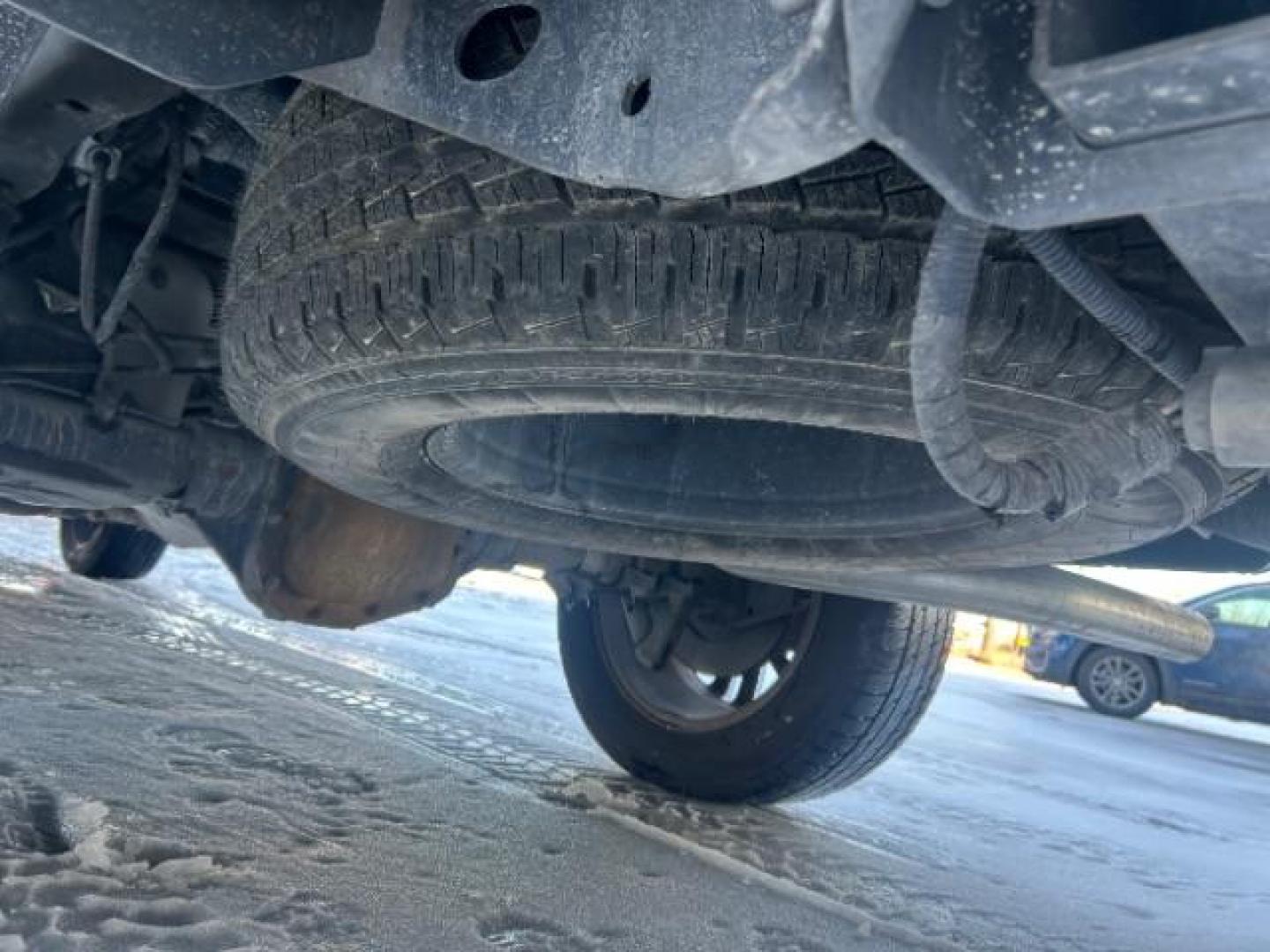 2008 Silver /Black Leather Trim w Lincoln Mark LT LT (5LTPW16578F) with an 5.4L V8 F SOHC 3V engine, Automatic transmission, located at 12182 Garland Rd, Dallas, TX, 75218, (214) 521-2040, 0.000000, 0.000000 - Photo#6