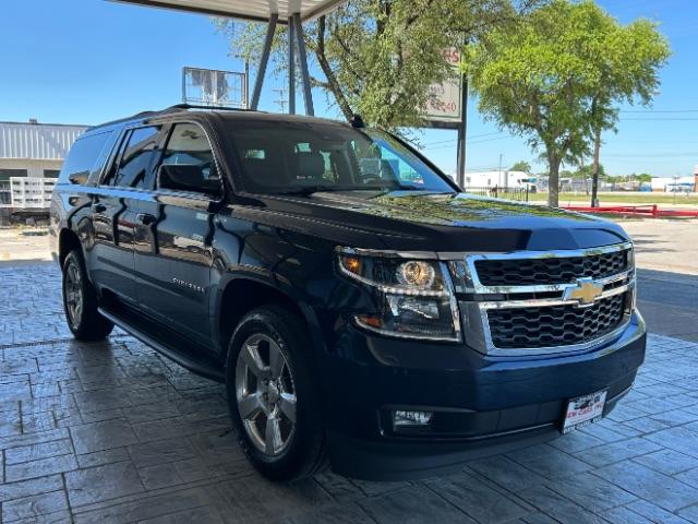 photo of 2017 Chevrolet Suburban LT