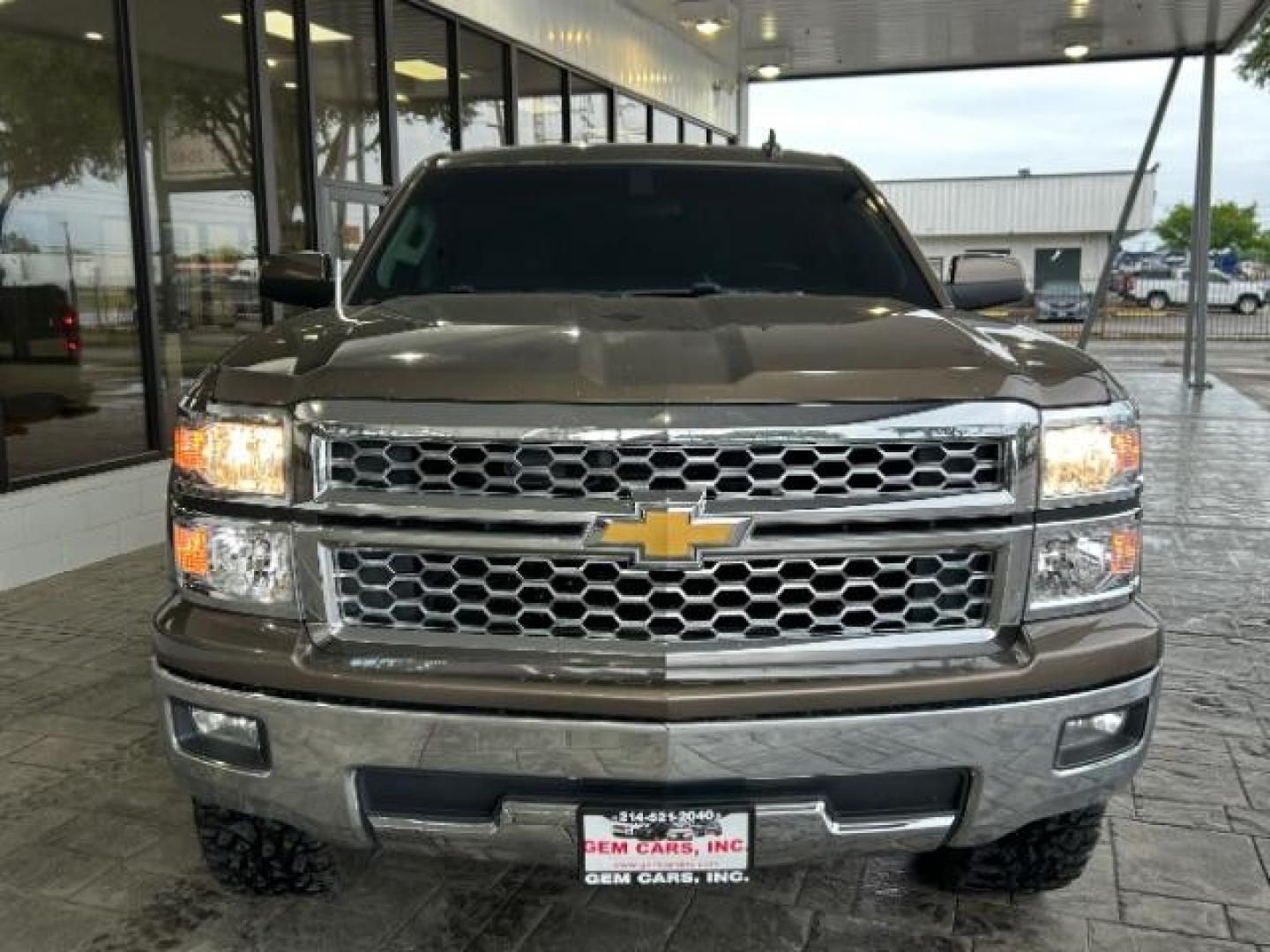 2015 Slate Gray Metallic /Dark Ash/Jet Black Chevrolet Silverado 1500 1LT (3GCPCREC5FG) with an EcoTec3 5.3L V-8 gasoline direct injection engine, located at 12182 Garland Rd, Dallas, TX, 75218, (214) 521-2040, 0.000000, 0.000000 - Photo#1