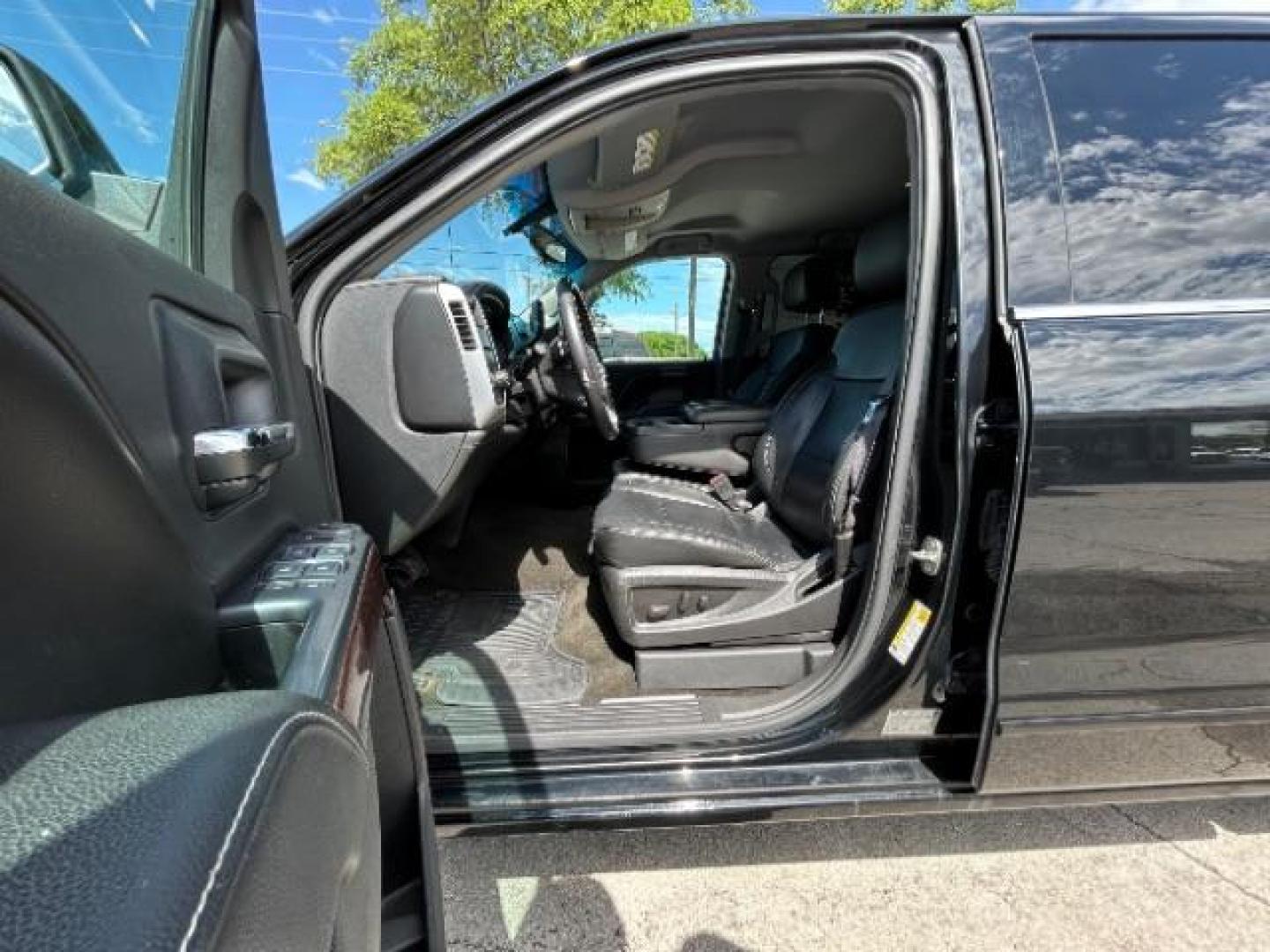 2015 Onyx Black GMC Sierra 1500 SLE (3GTP1UEC1FG) with an EcoTec3 4.3L V-6 gasoline direct injection engine, located at 12182 Garland Rd, Dallas, TX, 75218, (214) 521-2040, 0.000000, 0.000000 - Photo#11