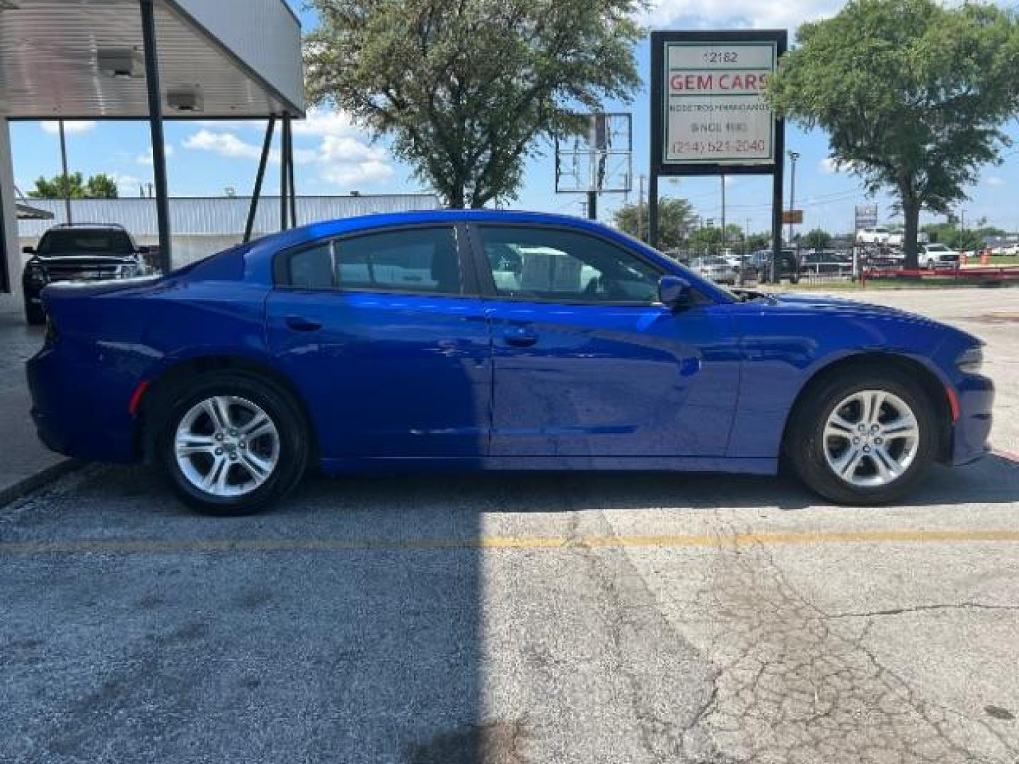 2019 B5 Blue Pearlcoat Dodge Charger SXT RWD (2C3CDXBG3KH) with an Pentastar 3.6L V-6 DOHC engine, located at 12182 Garland Rd, Dallas, TX, 75218, (214) 521-2040, 0.000000, 0.000000 - Photo#8
