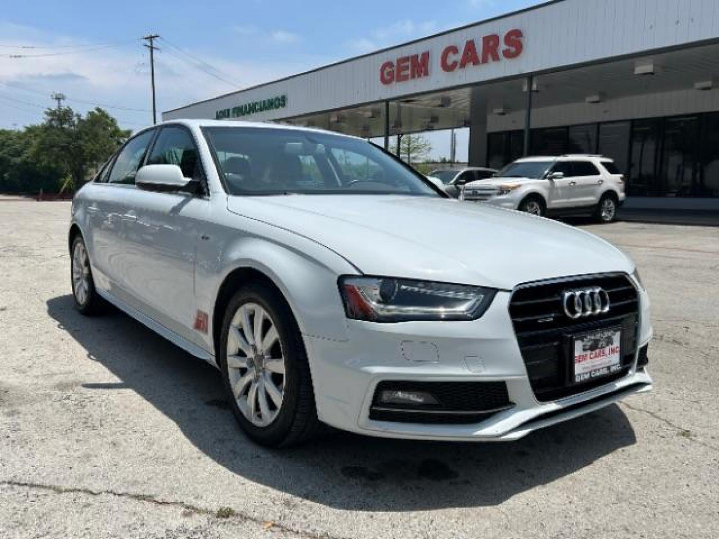 2015 Ibis White /Black Leather Seats Audi A4 2.0T Premium (WAUBFAFLXFN) with an 2L I-4 gasoline direct injection engine, Automatic transmission, located at 12182 Garland Rd, Dallas, TX, 75218, (214) 521-2040, 0.000000, 0.000000 - Photo#18