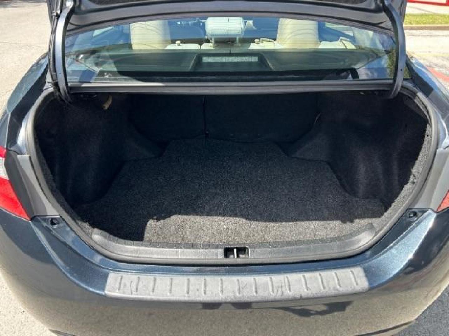 2015 Slate Metallic Toyota Corolla LE (5YFBURHE6FP) with an 1.8L I-4 DOHC engine, located at 12182 Garland Rd, Dallas, TX, 75218, (214) 521-2040, 0.000000, 0.000000 - Photo#8