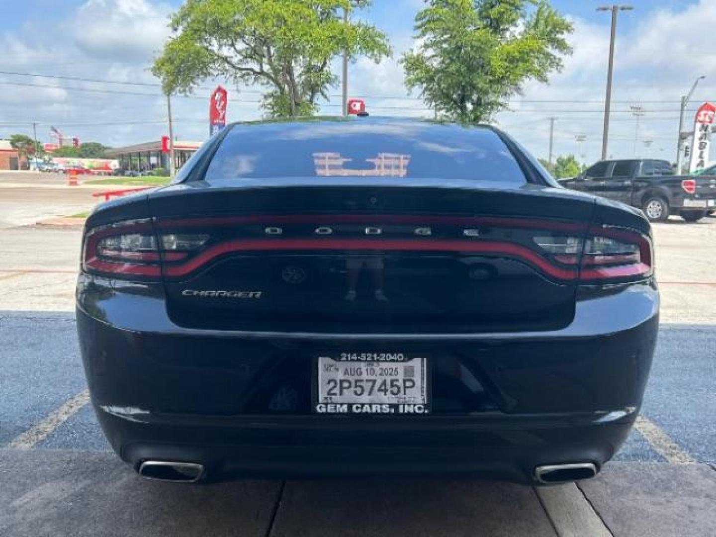 2019 Pitch Black Clearcoat Dodge Charger SXT RWD (2C3CDXBG8KH) with an Pentastar 3.6L V-6 DOHC engine, located at 12182 Garland Rd, Dallas, TX, 75218, (214) 521-2040, 0.000000, 0.000000 - Photo#5