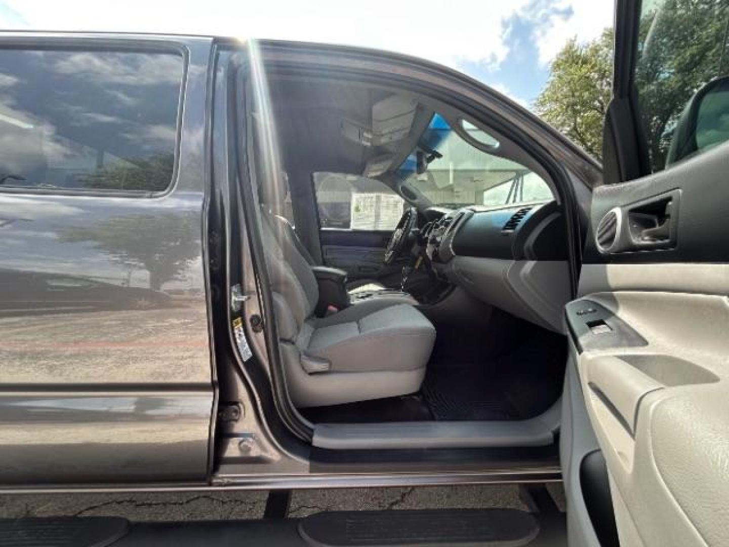 2012 Black Toyota Tacoma PreRunner V6 (5TFJU4GN4CX) with an 4L V-6 DOHC engine, located at 12182 Garland Rd, Dallas, TX, 75218, (214) 521-2040, 0.000000, 0.000000 - Photo#8