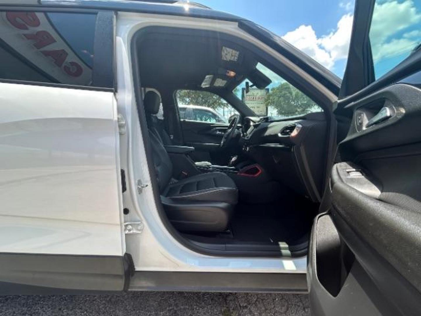 2021 Summit White Chevrolet Trailblazer FWD RS (KL79MTSL6MB) with an ECOTEC 1.3L I-3 gasoline direct injection engine, located at 12182 Garland Rd, Dallas, TX, 75218, (214) 521-2040, 0.000000, 0.000000 - Photo#9