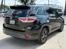 2016 Midnight Black Metallic /Black Toyota Highlander XLE V6 (5TDKKRFH6GS) with an 3.5L V-6 DOHC engine, Automatic transmission, located at 12182 Garland Rd, Dallas, TX, 75218, (214) 521-2040, 0.000000, 0.000000 - Photo#1