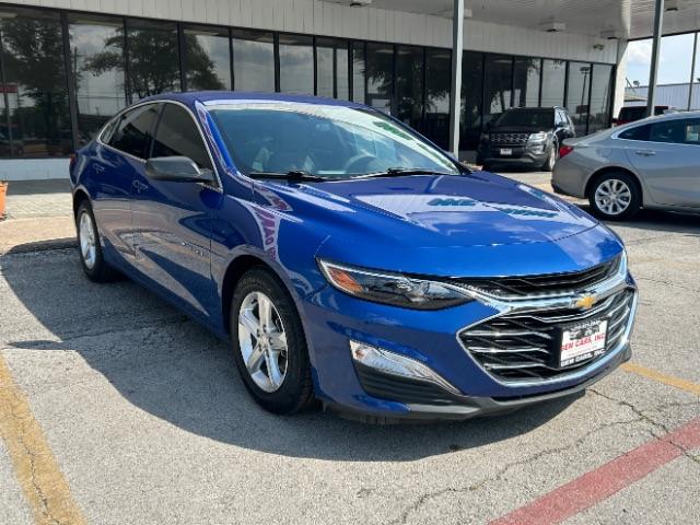 photo of 2023 Chevrolet Malibu FWD 1FL