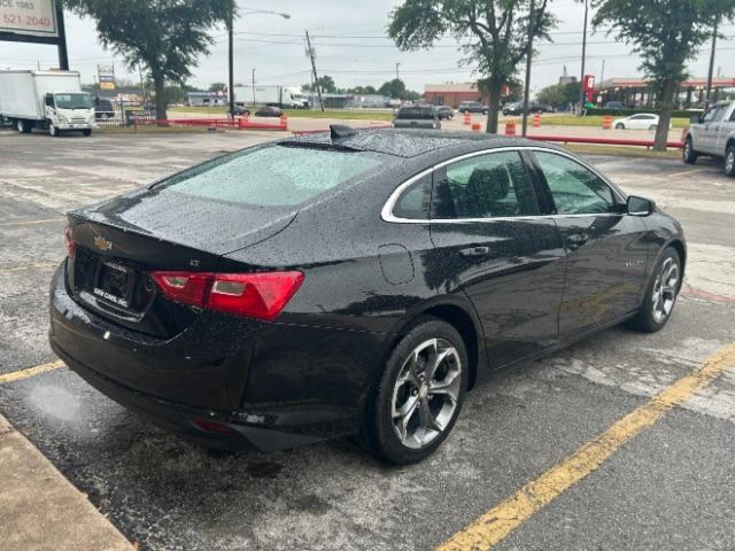2024 Mosaic Black Metallic /Jet Black Chevrolet Malibu FWD 1LT (1G1ZD5ST7RF) with an ECOTEC 1.5L I-4 gasoline direct injection engine, located at 12182 Garland Rd, Dallas, TX, 75218, (214) 521-2040, 0.000000, 0.000000 - Photo#7