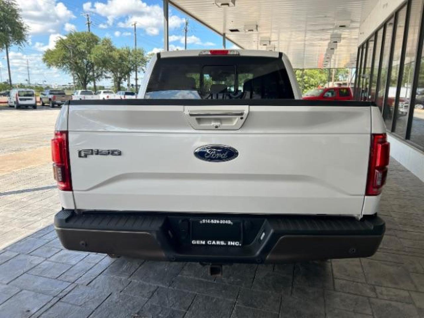 2016 White Platinum Metallic Tri-Coat /Medium Light Camel Ford F-150 LARIAT (1FTEW1EG2GK) with an EcoBoost 3.5L V-6 gasoline direct injection engine, Automatic transmission, located at 12182 Garland Rd, Dallas, TX, 75218, (214) 521-2040, 0.000000, 0.000000 - Photo#5