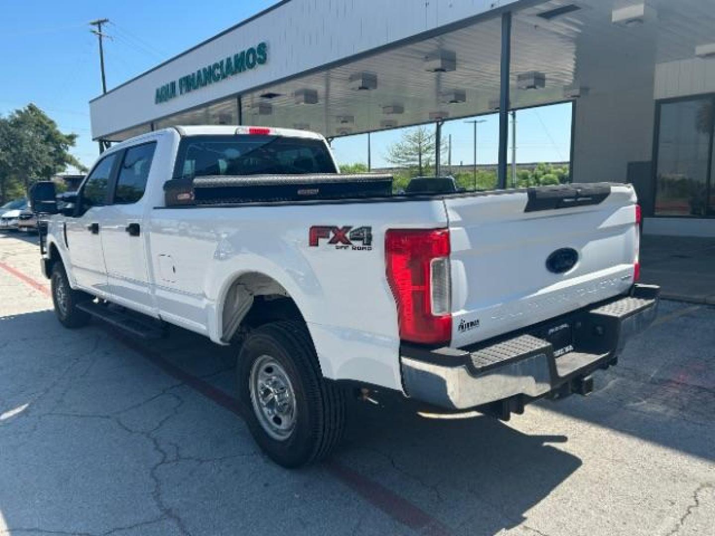 2017 Oxford White /Medium Earth Gray Ford F-250 XL (1FT7W2B6XHE) with an 6.2L V-8 variable valve control engine, Automatic transmission, located at 12182 Garland Rd, Dallas, TX, 75218, (214) 521-2040, 0.000000, 0.000000 - Photo#4