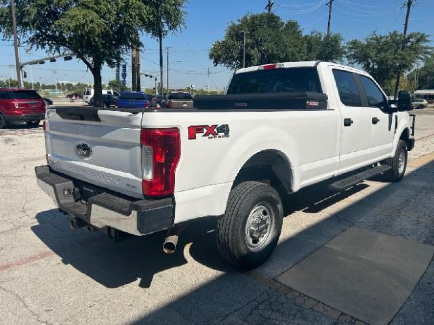 2017 Oxford White /Medium Earth Gray Ford F-250 XL (1FT7W2B6XHE) with an 6.2L V-8 variable valve control engine, Automatic transmission, located at 12182 Garland Rd, Dallas, TX, 75218, (214) 521-2040, 0.000000, 0.000000 - Photo#6