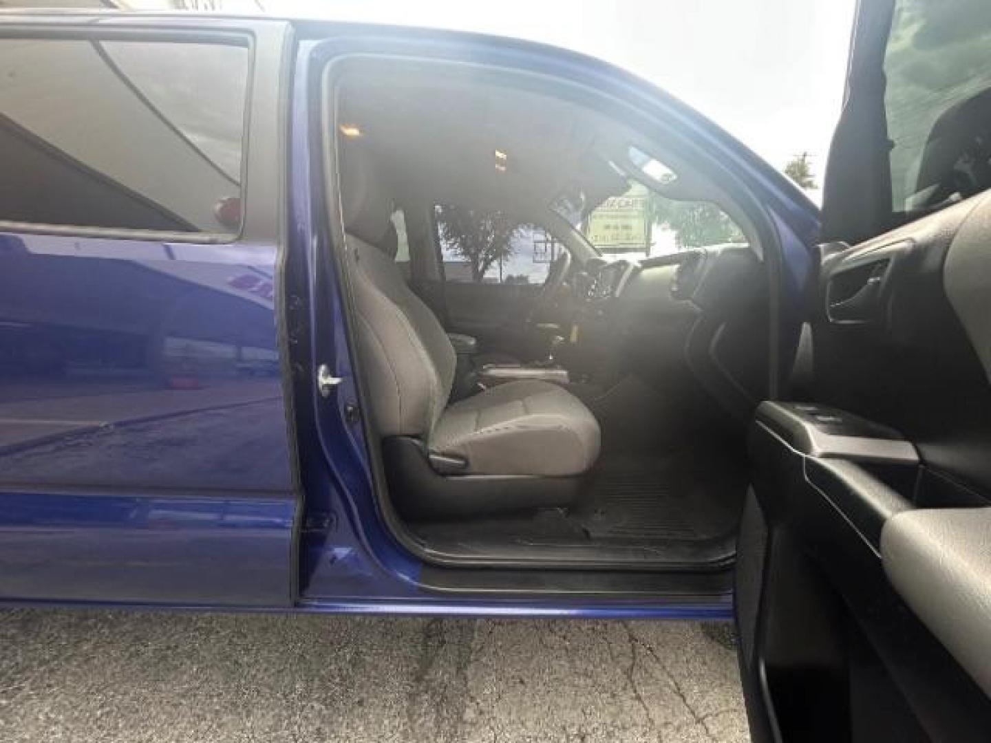 2022 Blue Crush Metallic Toyota Tacoma SR5 V6 | TRD Sport | TRD Off Road (3TMAZ5CN8NM) with an 3.5L V-6 port/direct injection engine, located at 12182 Garland Rd, Dallas, TX, 75218, (214) 521-2040, 0.000000, 0.000000 - Photo#8