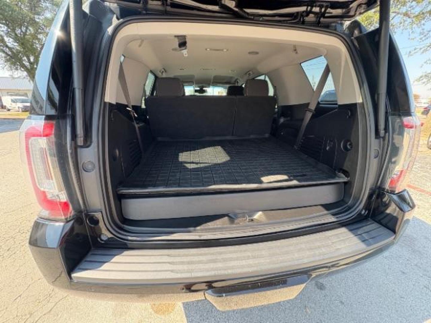 2018 Onyx Black GMC Yukon SLE (1GKS1AKC8JR) with an EcoTec3 5.3L V-8 gasoline direct injection engine, located at 12182 Garland Rd, Dallas, TX, 75218, (214) 521-2040, 0.000000, 0.000000 - Photo#13