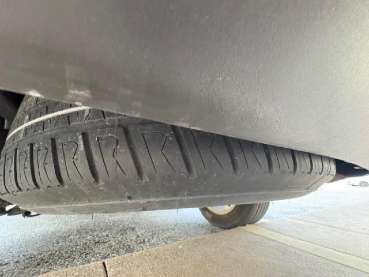 2018 Onyx Black GMC Yukon SLE (1GKS1AKC8JR) with an EcoTec3 5.3L V-8 gasoline direct injection engine, located at 12182 Garland Rd, Dallas, TX, 75218, (214) 521-2040, 0.000000, 0.000000 - Photo#19