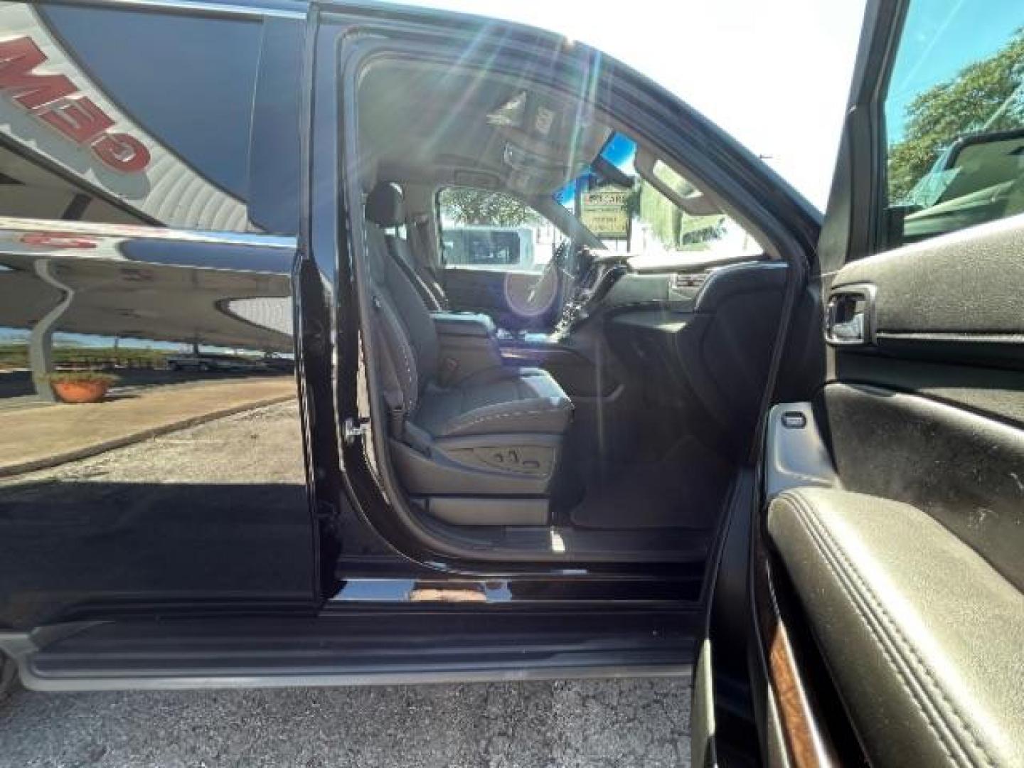 2018 Onyx Black GMC Yukon SLE (1GKS1AKC8JR) with an EcoTec3 5.3L V-8 gasoline direct injection engine, located at 12182 Garland Rd, Dallas, TX, 75218, (214) 521-2040, 0.000000, 0.000000 - Photo#29