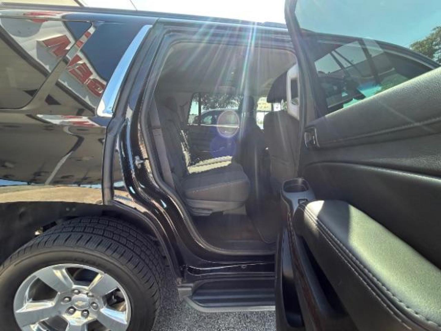 2018 Onyx Black GMC Yukon SLE (1GKS1AKC8JR) with an EcoTec3 5.3L V-8 gasoline direct injection engine, located at 12182 Garland Rd, Dallas, TX, 75218, (214) 521-2040, 0.000000, 0.000000 - Photo#30