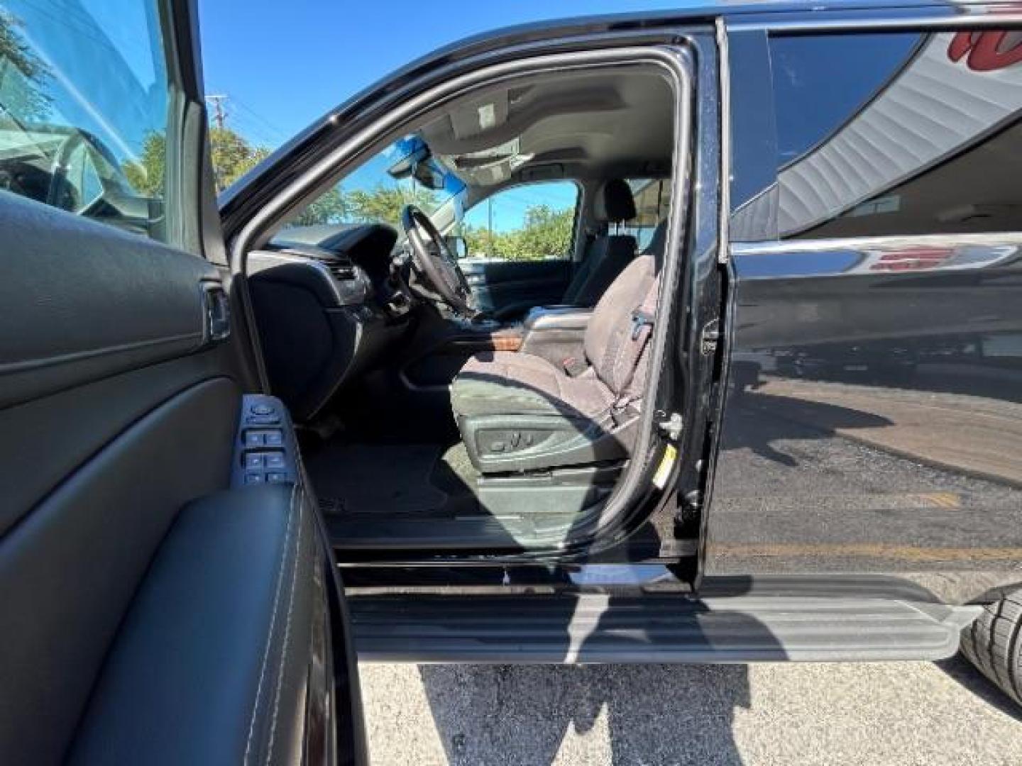 2018 Onyx Black GMC Yukon SLE (1GKS1AKC8JR) with an EcoTec3 5.3L V-8 gasoline direct injection engine, located at 12182 Garland Rd, Dallas, TX, 75218, (214) 521-2040, 0.000000, 0.000000 - Photo#34