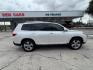 2013 Blizzard Pearl Toyota Highlander Limited V6 (5TDYK3EH1DS) with an 3.5L V-6 DOHC engine, located at 12182 Garland Rd, Dallas, TX, 75218, (214) 521-2040, 0.000000, 0.000000 - Photo#5