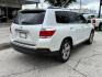 2013 Blizzard Pearl Toyota Highlander Limited V6 (5TDYK3EH1DS) with an 3.5L V-6 DOHC engine, located at 12182 Garland Rd, Dallas, TX, 75218, (214) 521-2040, 0.000000, 0.000000 - Photo#6