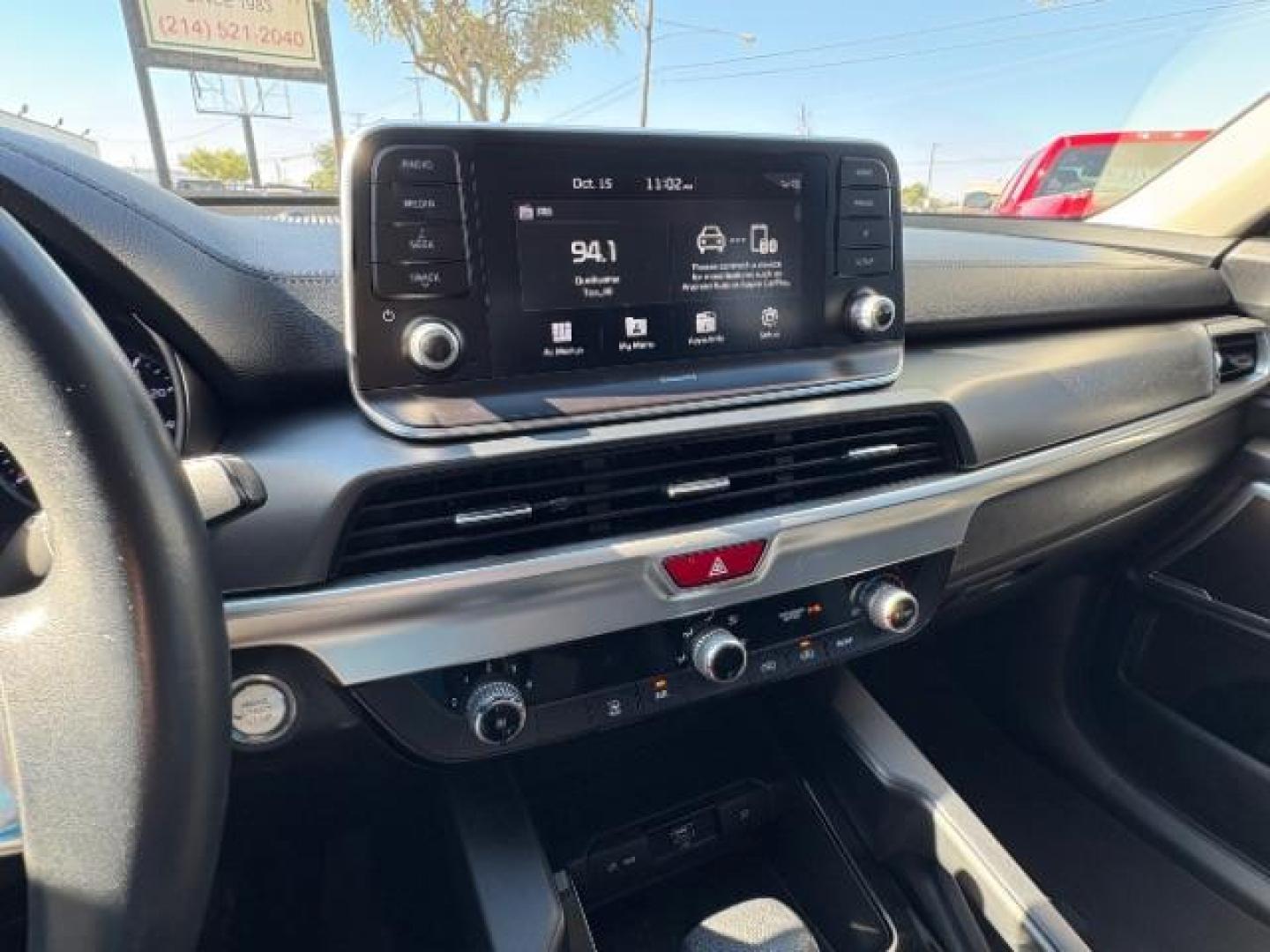 2020 Ebony Black Kia Telluride LX (5XYP24HC6LG) with an 3.8L V6 DOHC 24V engine, 8-Speed Automatic transmission, located at 12182 Garland Rd, Dallas, TX, 75218, (214) 521-2040, 0.000000, 0.000000 - Photo#16